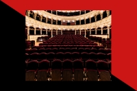 Odbijanie piłeczki: negocjacje płacowe w teatrach