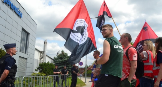 Apel od załogi z fabryki kominów Jeremias zrzeszonej w IP: Prezydencie, podpisz nowelizację ustawy o Państwowej Inspekcji Pracy!